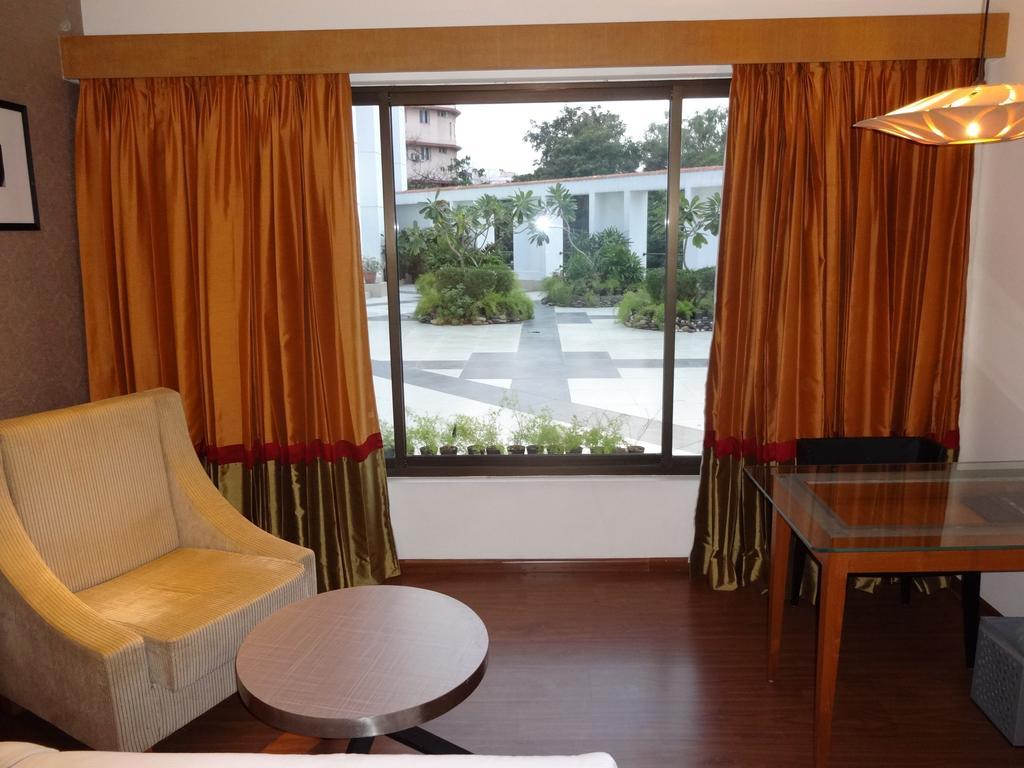 Marigold Hotel Hyderabad Exterior foto