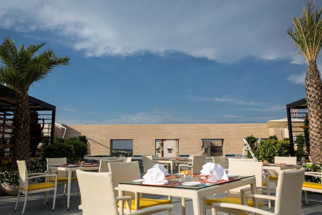 Marigold Hotel Hyderabad Exterior foto